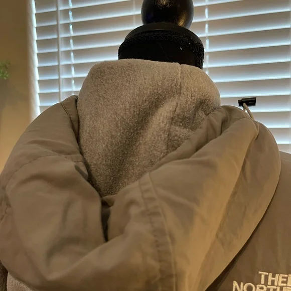 The North Face Gray Denali Fleece Jacket - Picture 11 of 14